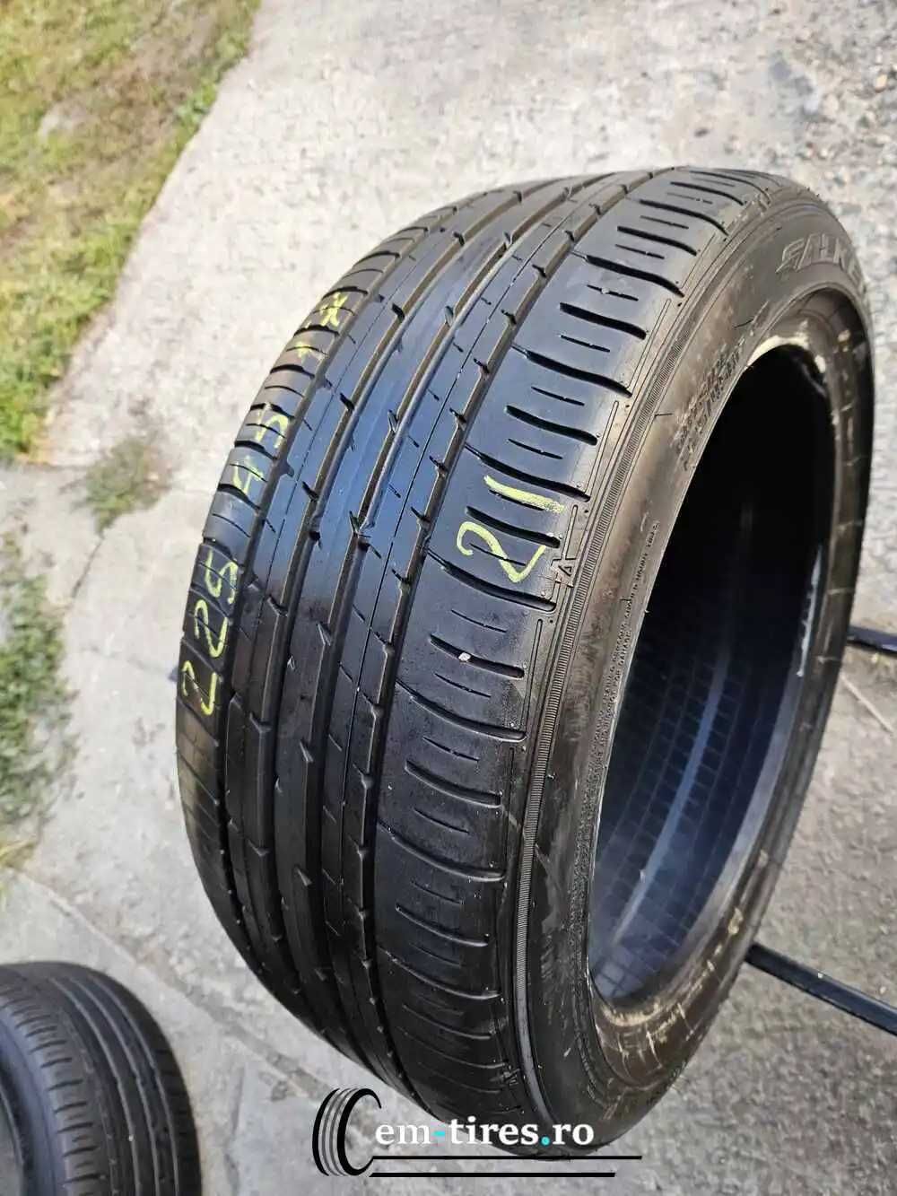 cauciuc Vara 225/45 R17 FALKEN Ziex ZE914