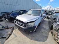 Dezmembram Toyota Rav4