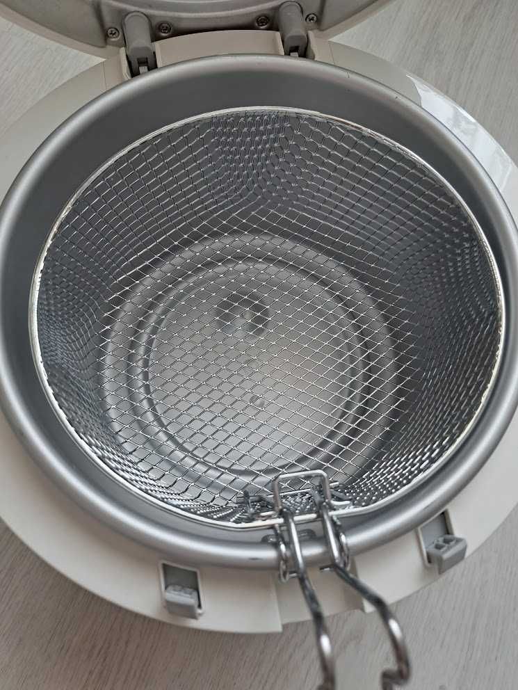 Tefal Maxi Fry FF123140 -  неизползвана фритюрница Тефал