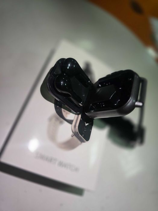 Смарт часовник  със слушалки