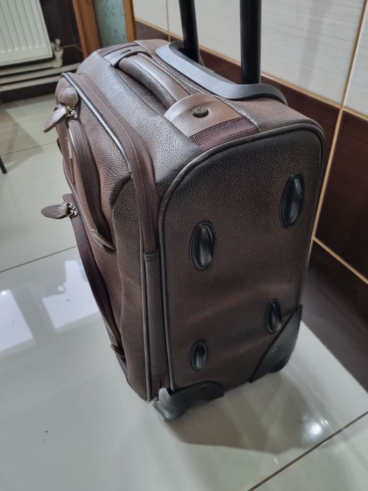 Troler voiaj KANGOL 44/34/22 maro