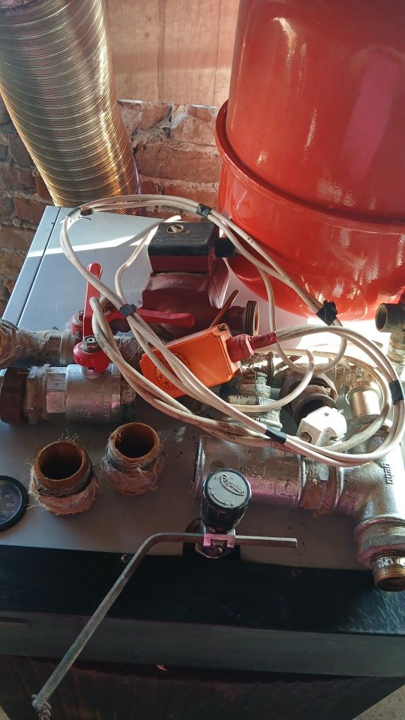 Чугунен котел на твърдо гориво SolidMAX