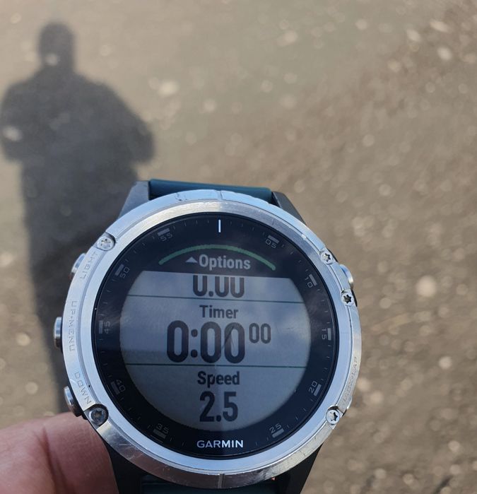 Часовник Garmin Fenix 5Plus