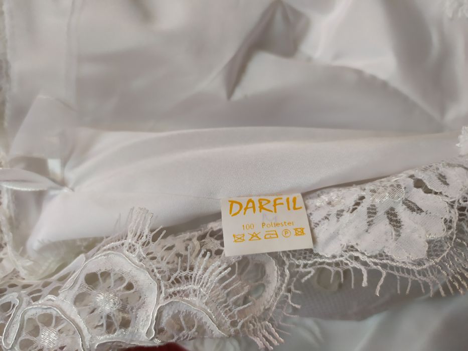 Rochie mireasa noua, nepurtata (castigata)