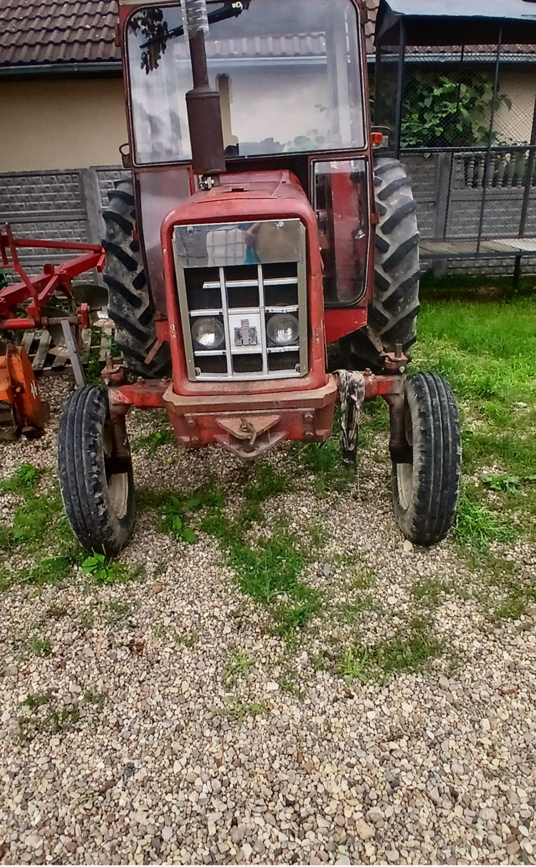 Domnișoara Mc Cormik Internațional 678 și 624