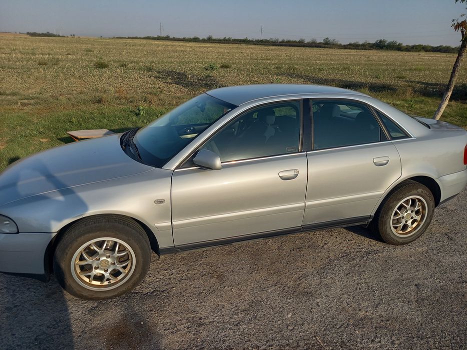 Se vinde Audi a4 b5