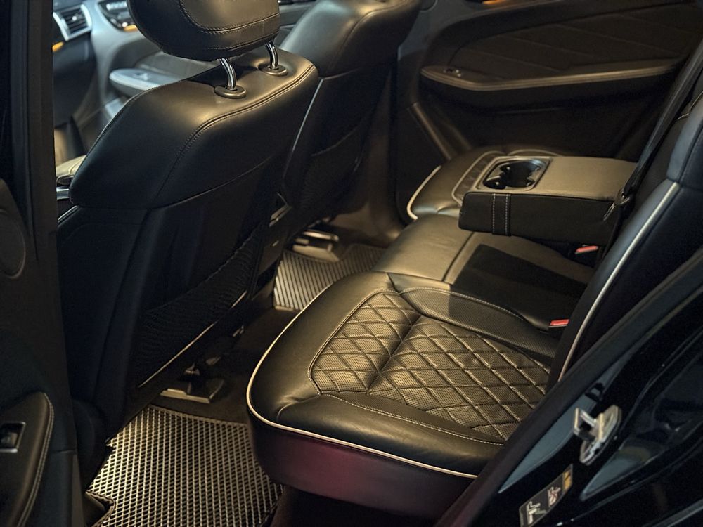 Mercedes Benz  ML400