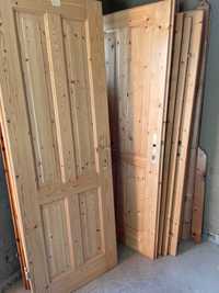 Uși din lemn masiv aduse din Austria