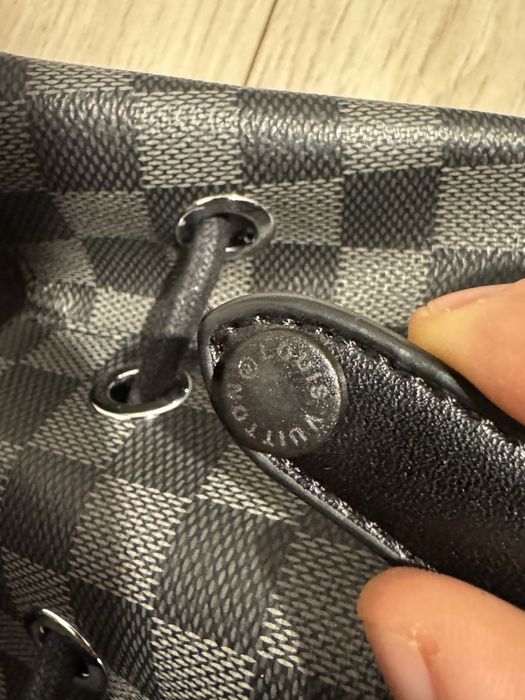 Louis Vuitton Ghiozdan Travel Bag