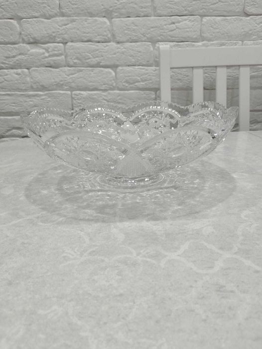 Ваза под фрукты хрустальная