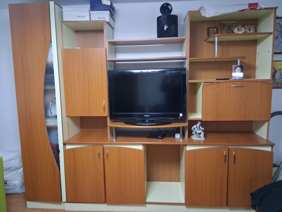 Vând Mobile din pal