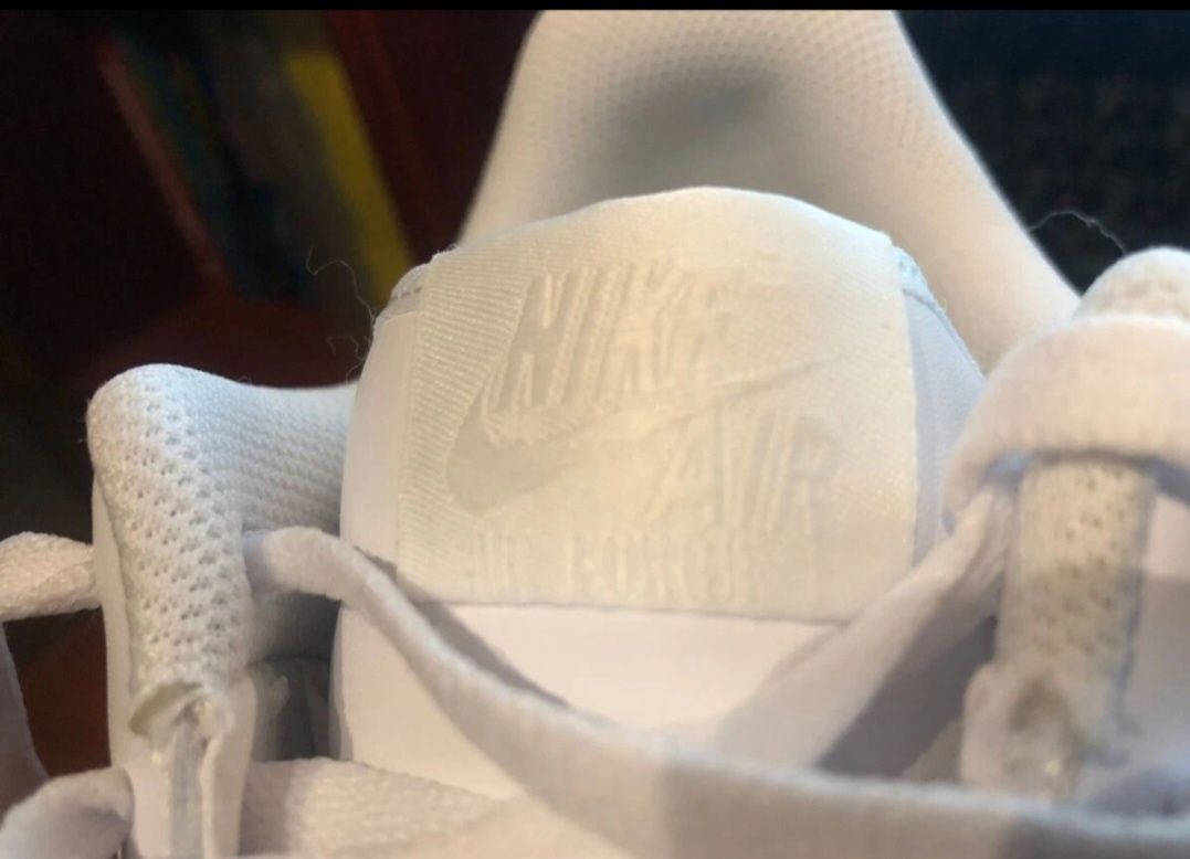Nike Air Force 1 Бели – Оригинални, Отлично Състояние