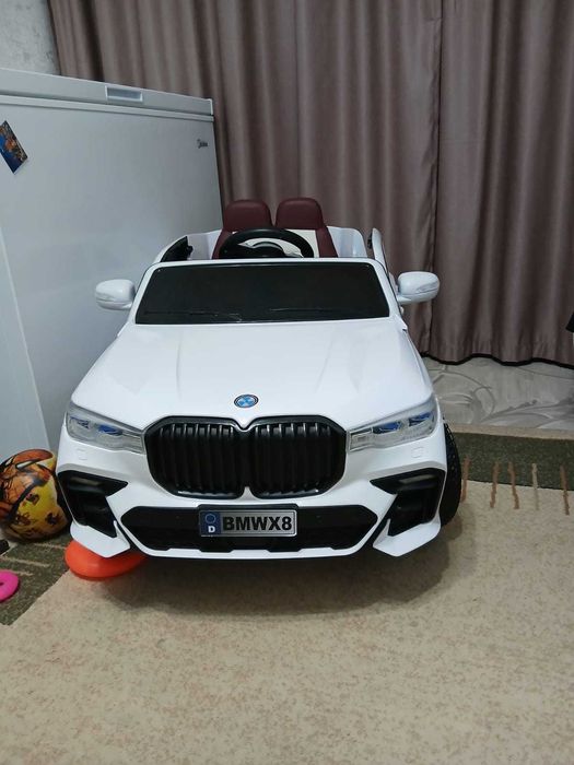 Машина детская для катания