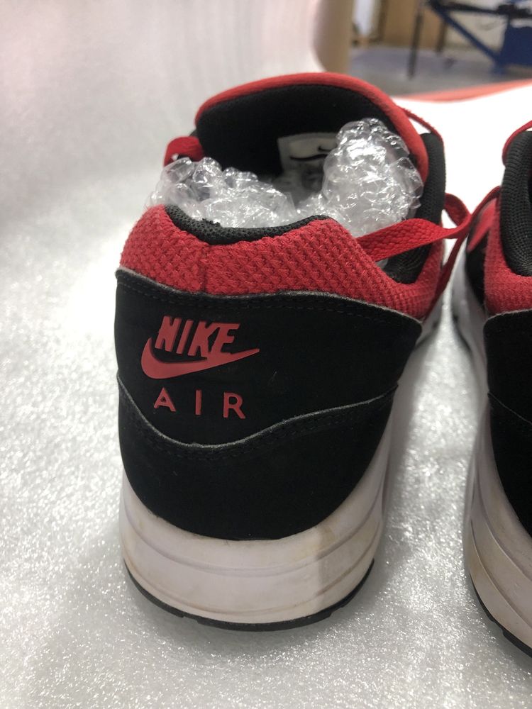 Продавам Маратонки  Nike air