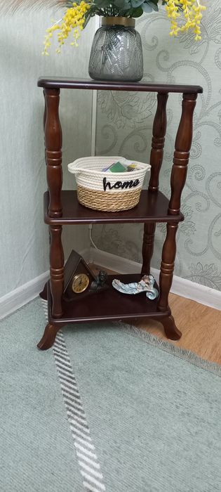 Продам Этажерку,подставка,полочки