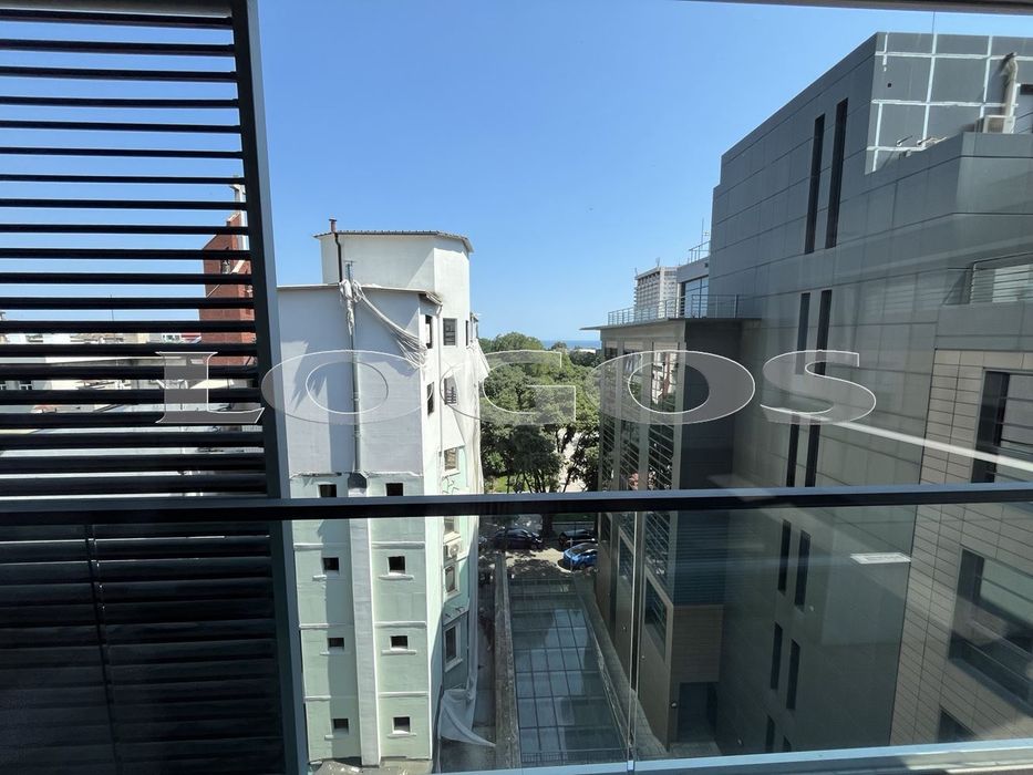 Дава се под наем Офис в Варна, Общината - 500 кв.м за 7500 € - Снимка #10