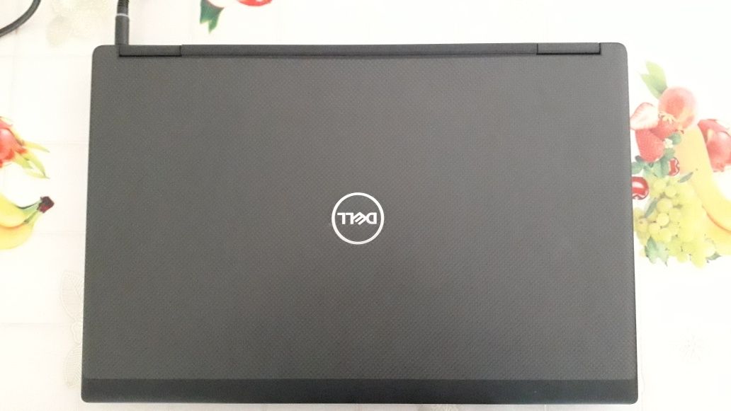 Ноутбук Dell precision 7730