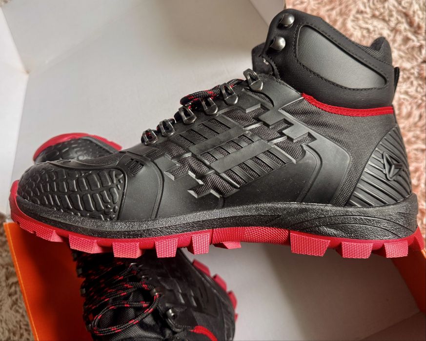 Ghete toamna-iarna waterproof marimea 44