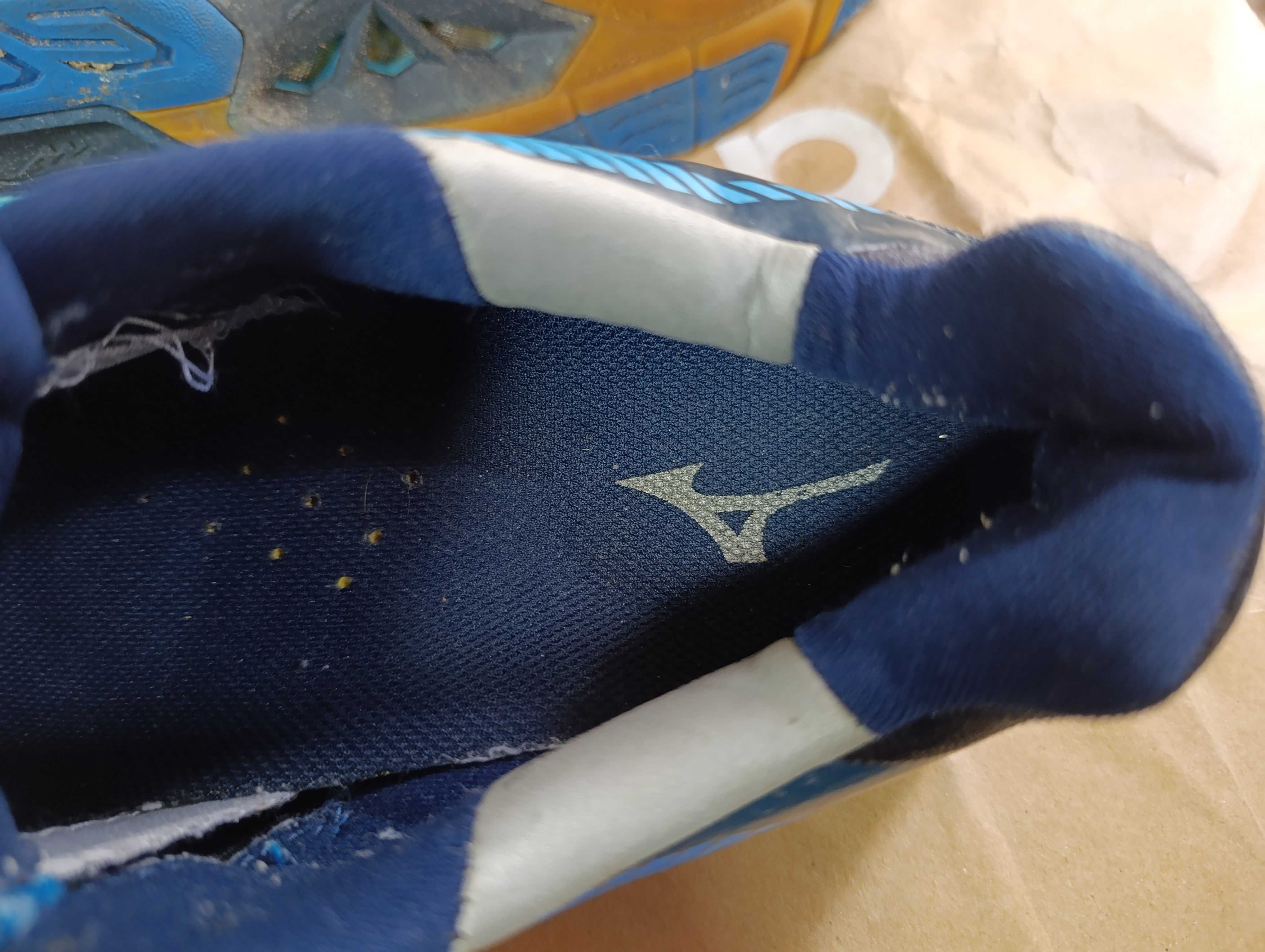 ''Mizuno Wave Stealth 3''оригинални маратонки 42.5 номер