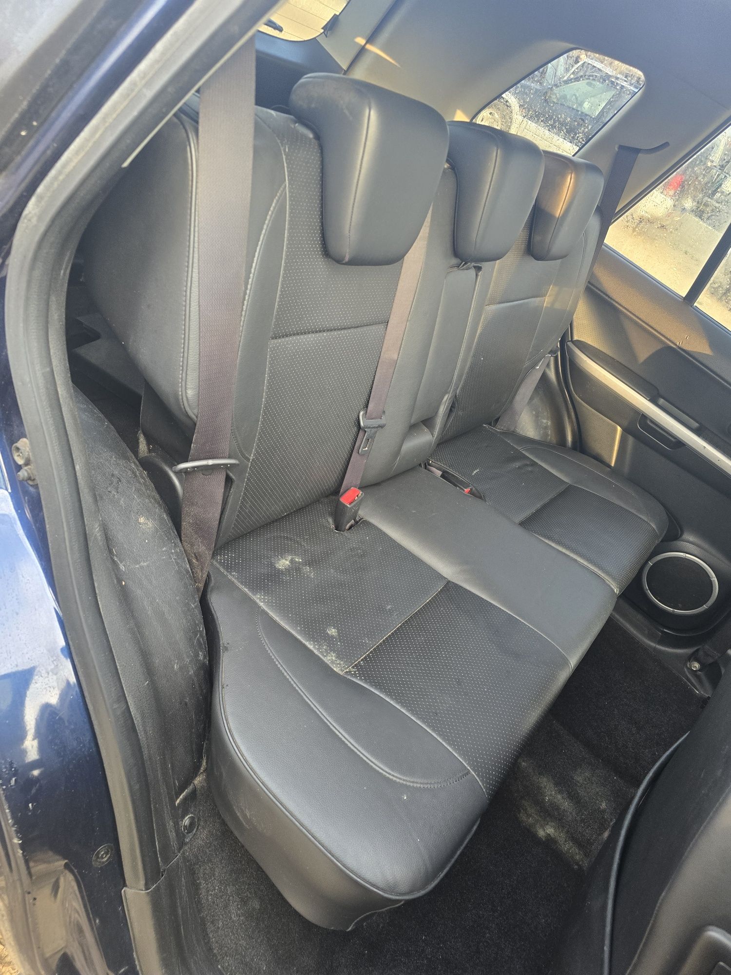 Suzuki grand vitara 1.9ddis 2011 на части