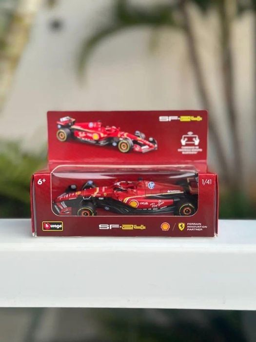 Чисто нова количка от новата колекция Shell Ferrari Formula 1 SF-24