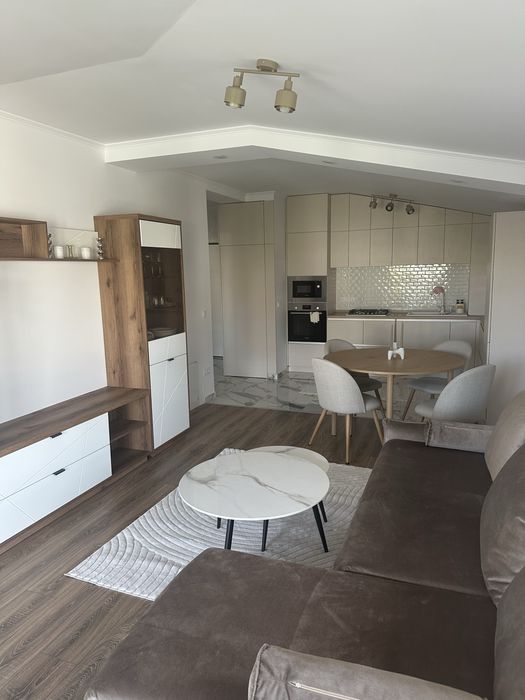 Apartament de inchiriat