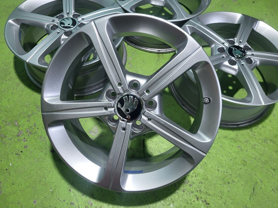 17 5x112 Skoda лети джанти 5х112 шкода