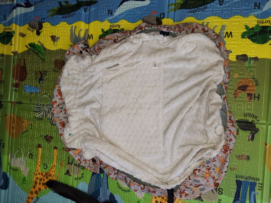 Protectie de iarna marsupiu Handmade by Ioana Cimpean