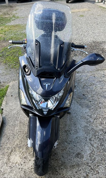 Scuter kymko 250