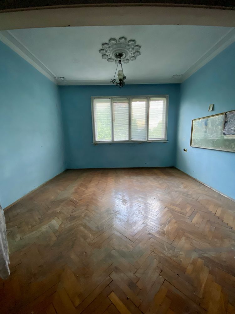 Продавам апартамент