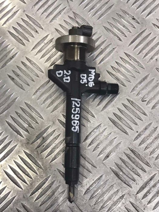 Дюзи Мазда 6 2.0Д 2005г - Mazda 6 2.0D