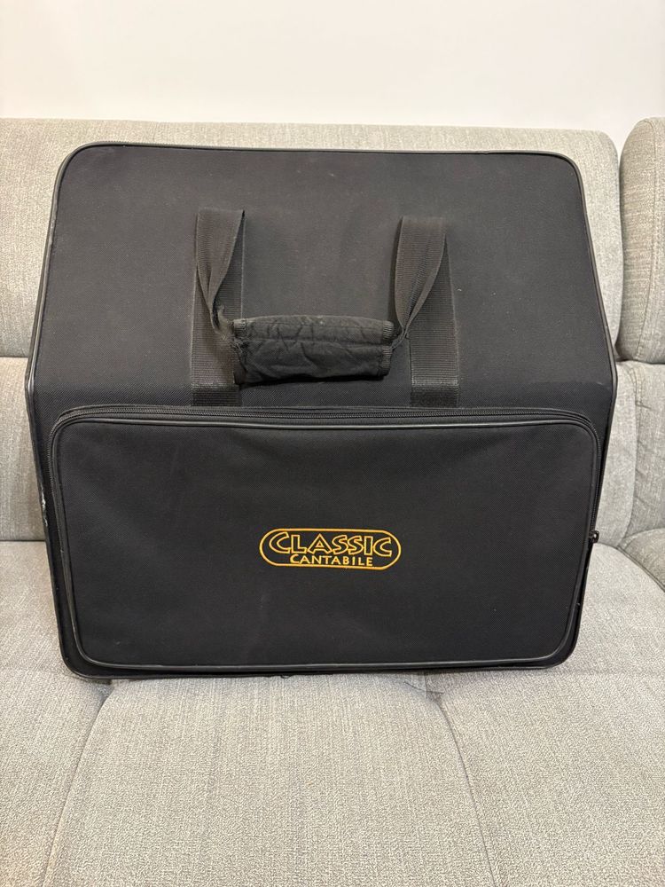 Husa Hohner Verdi 2 80  huse cutie acordeon cu 72 80 96 si 120 de basi