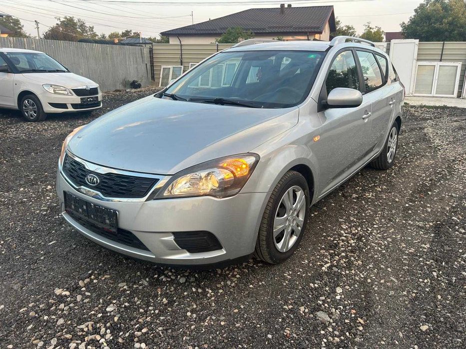 Kia ceed.2010.1.6 CRDI