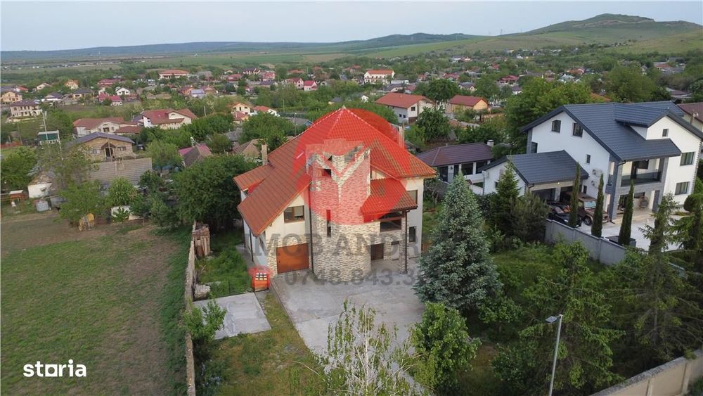 Casa spatioasa si solida in Mineri, ideala pentru familie sau pensiune