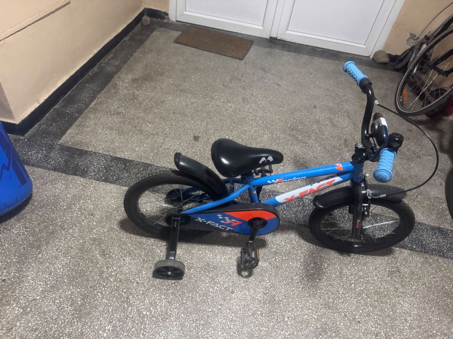 Bicicletă pentru copii