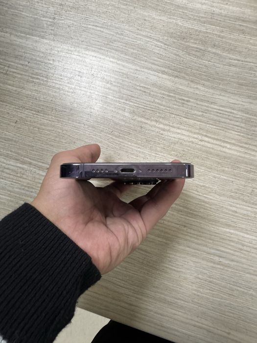 iPhone 14 pro max ZA/A region