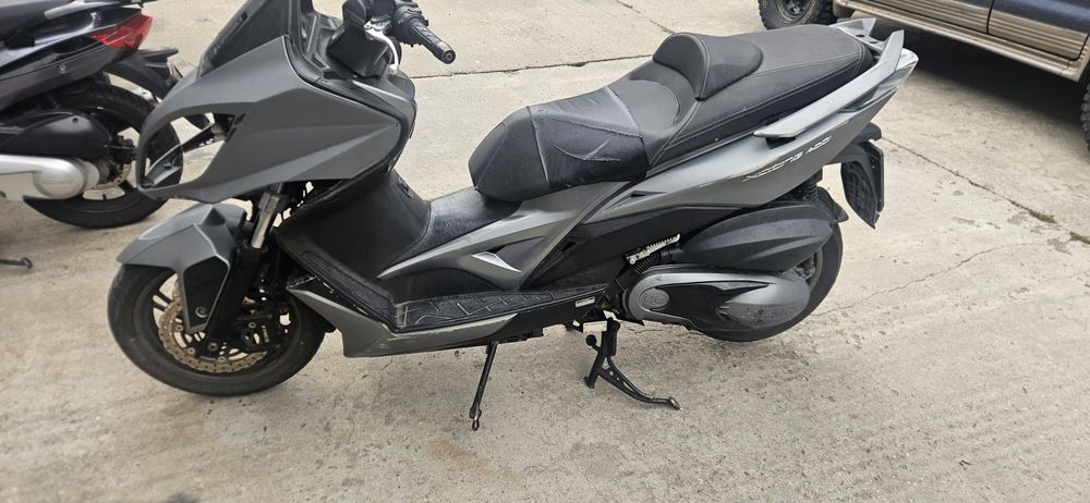 Kymko Xciting, Кимко 400 500 300 на части
