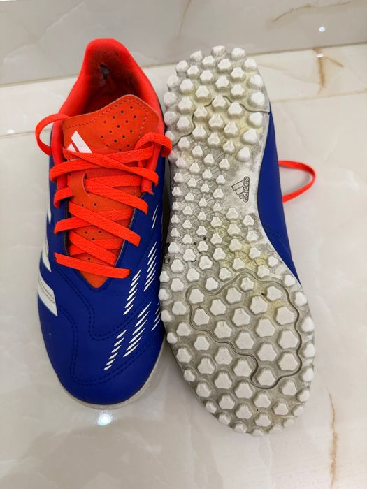 Детски футболни стоножки Adidas Predator