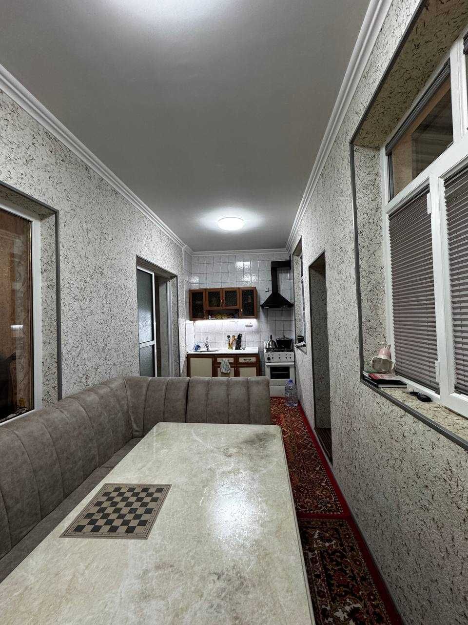 Продается квартира в центре. Кушбеги