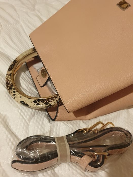 Дамски чанти!Сред тях има и естествена кожа!