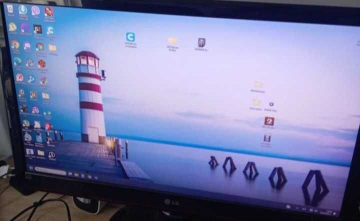 Монитор 27 "  LG
