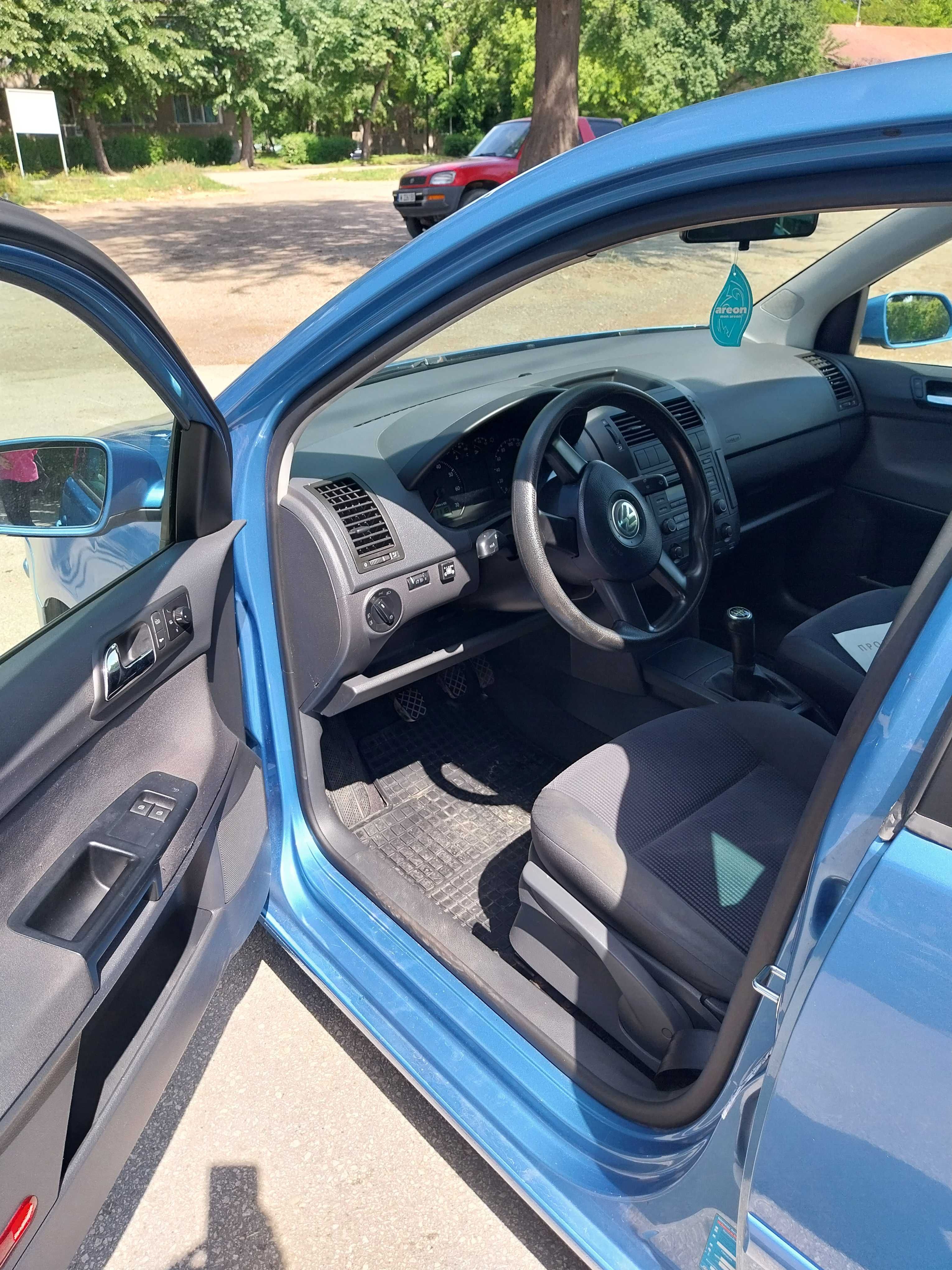 VW Polo 1,4  Колата е добре поддържана. Газ/бензин, икономична.