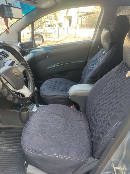 Продаю автомобиль.