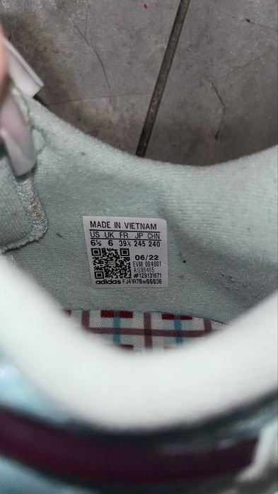 Adidas Ozweego “Halo Mint”