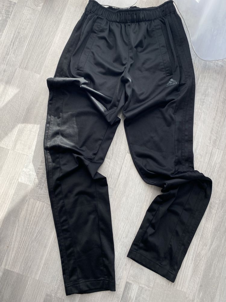 Pantaloni Adidas