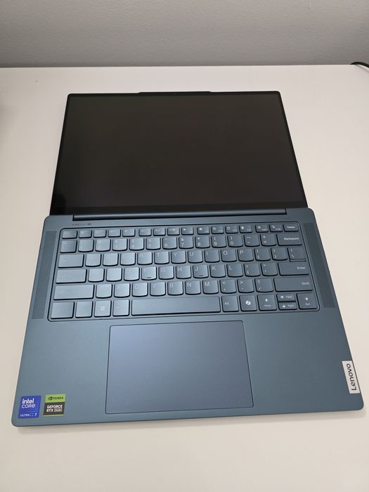 Laptop Lenovo Yoga Pro 7 14IMH9 14.5" 2.8k OLED 120Hz