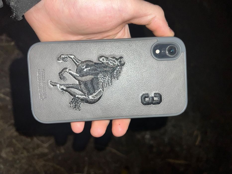 Айфон ХР 64/77акб