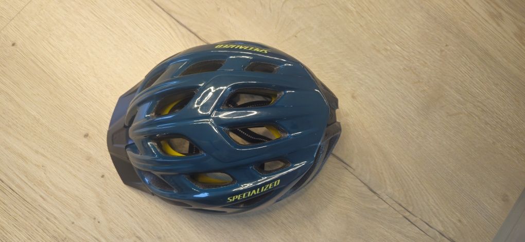 Casca Specialized Chamonix M MIPS