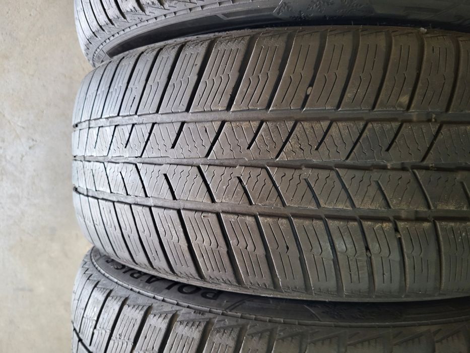 4 anvelope 205 50 17 Barum iarna