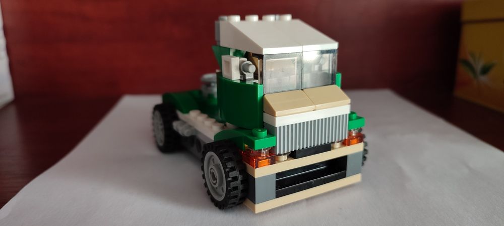 Lego Creator 3in1 31056